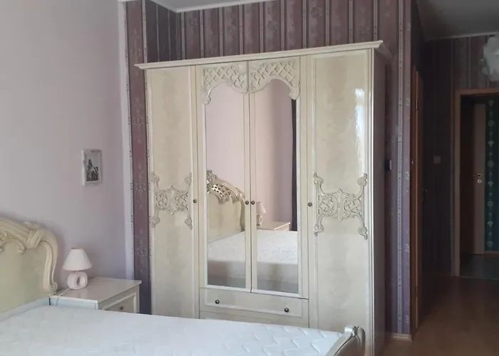 Ξενοδοχείο με διαμερίσματα Complex Oazis Ράβντα