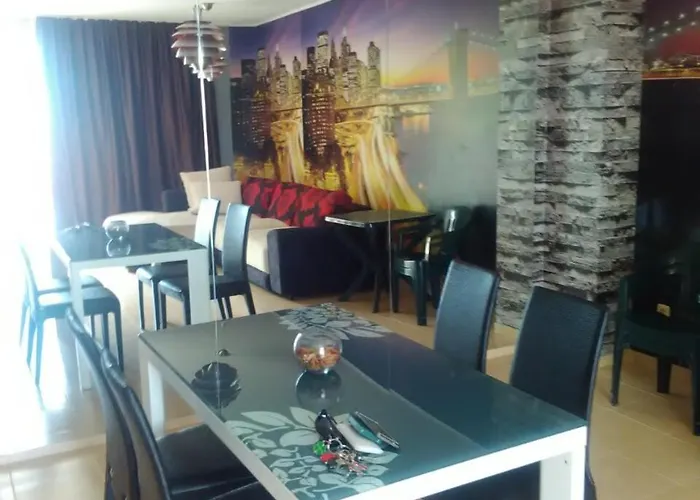 Ξενοδοχείο με διαμερίσματα Complex Oazis Ράβντα