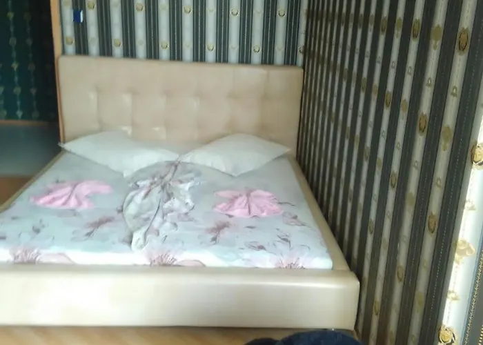 Ξενοδοχείο με διαμερίσματα Complex Oazis 4*