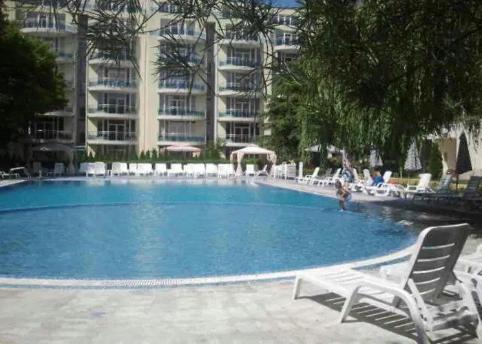 Complex Oazis Ξενοδοχείο με διαμερίσματα Ράβντα