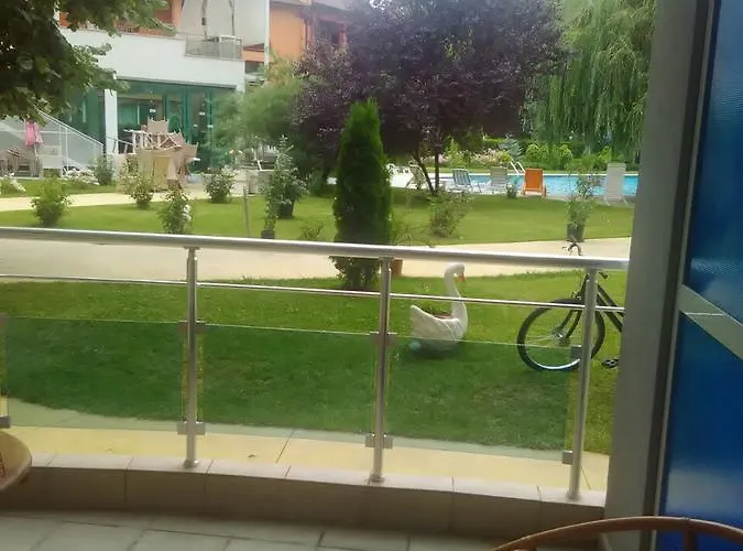 Complex Oazis 4* Ράβντα