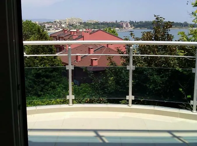 Ξενοδοχείο με διαμερίσματα Complex Oazis