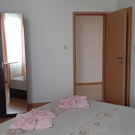 Apartmanhotel Complex Oazis 4*