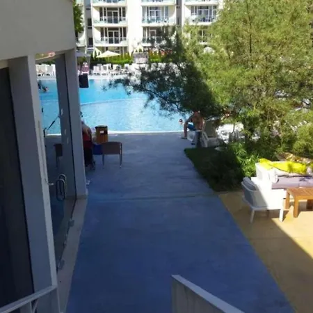 Complex Oazis 4* Ravda