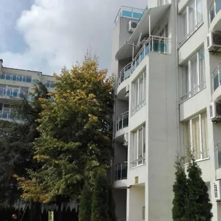 Complex Oazis Apartmanhotel