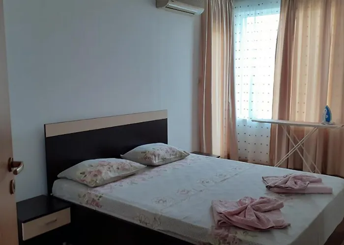 Complex Oazis 아파트호텔 라브다